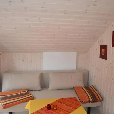 Kuschelmuschel - بابي